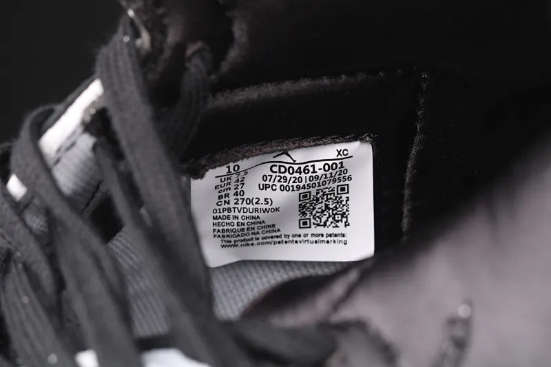 All categories Air Jordan Jordan series basketball shoes Air Jordan 1 High Air Jordan 1 High OG Wmns "Silver Toe" AJ1 Joe 1 metallic black silver silver toe CD0461-001